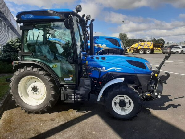 NEW HOLLAND T4.90N POWER SHUTTLE