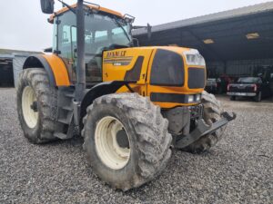 RENAULT ATLES 925 RZ – 225 CH – 2002 