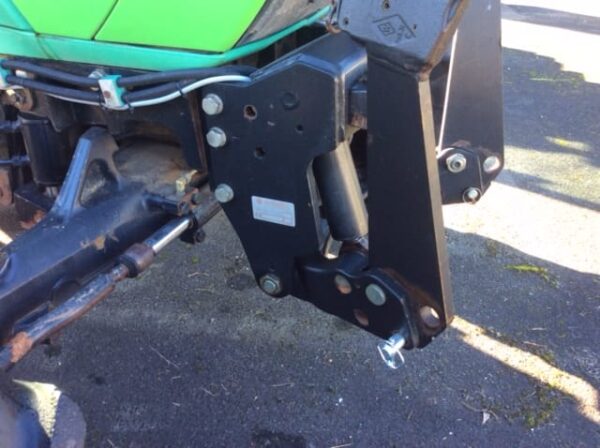 05c1a803-851d-437e-ad9a-9e0ed43b404a DEUTZ-FAHR AGROTRON K100