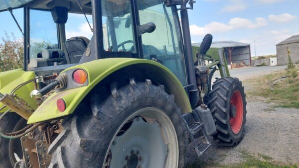 Claas AXOS 340 + CHARGEUR – 115 CH