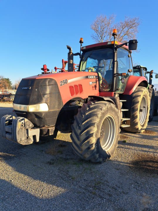 Case IH Magnum 250 – 250 ch