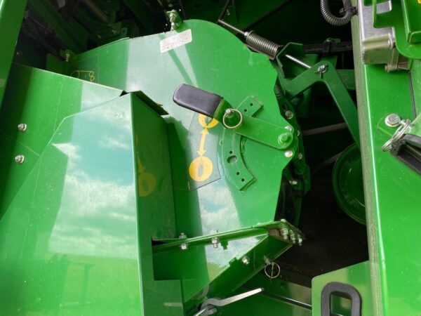 Moissonneuse batteuse JOHN DEERE T670I – Coupe  7,60 m