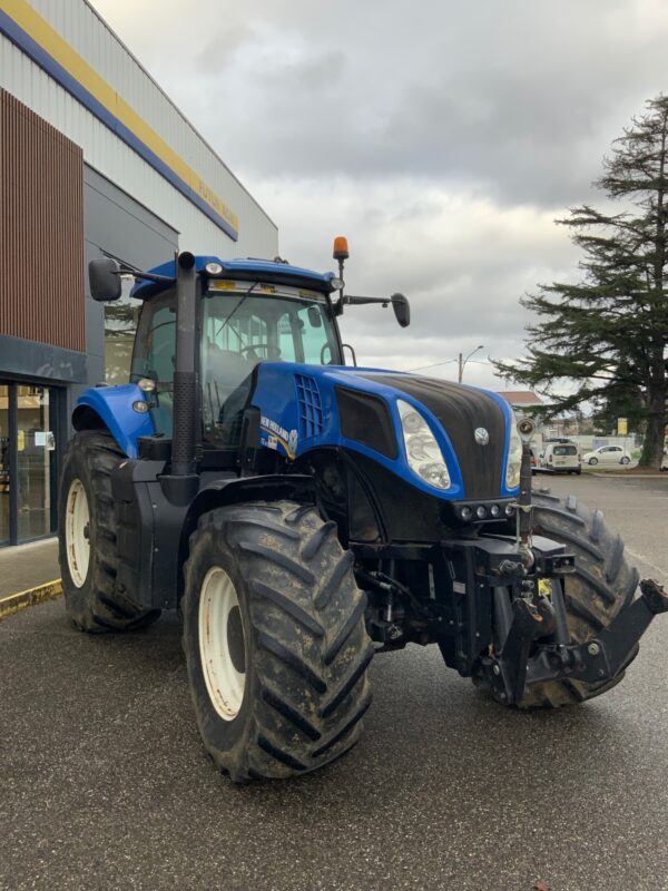 NEW HOLLAND T8.360 UC – 330 CH