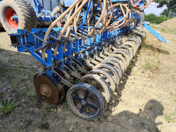 LEMKEN SOLITAIR 9 + RUBIN 9/600 KUEA