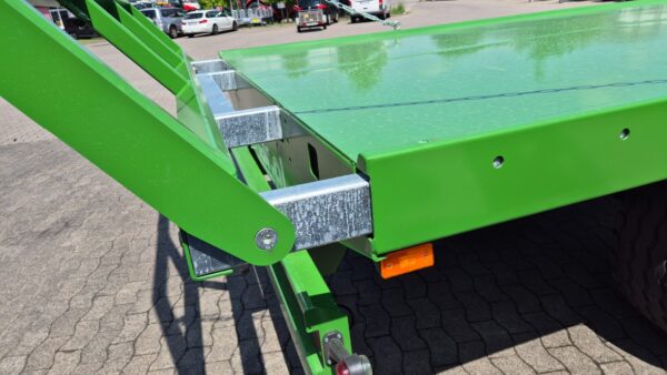PRONAR T 026 M BALLENWAGEN