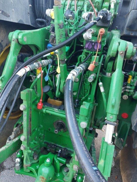 JOHN DEERE 6250R – 250 CH
