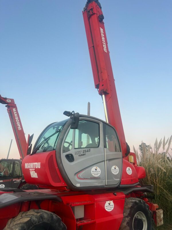 MANITOU MRT 2540 PRIVILEGE – 2009 – 4 T / 25 m 