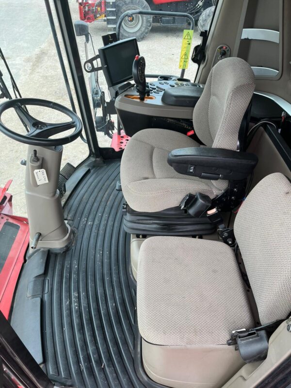 Moissonneuse batteuse Case IH 6140 - Coupe 7,00 m