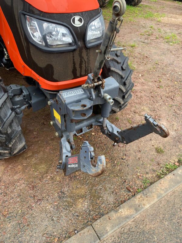 KUBOTA M8540 NARROW AVEC RELEVAGE AVANT 