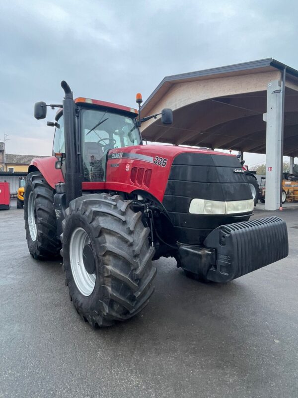 Case IH Magnum 335 – 335CH