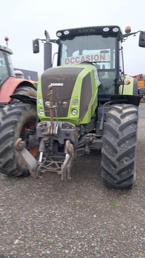 Claas AXION 820 CEBIS – 200 CH