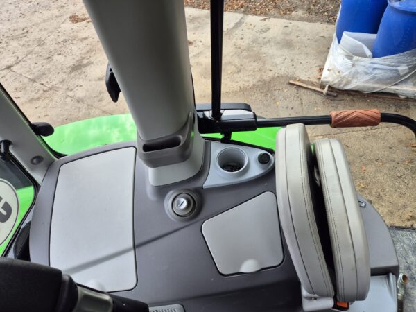 DEUTZ-FAHR 6165.4 TTV Neuf