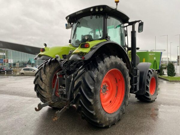 Claas AXION 800 CIS – 205 CH
