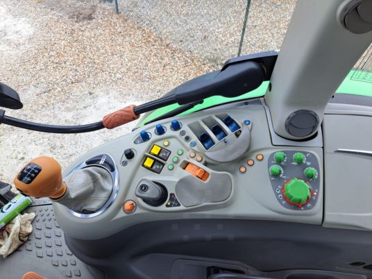 DEUTZ-FAHR 5100 P