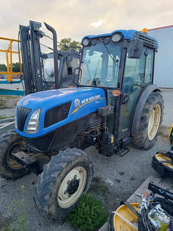 NEW HOLLAND T4.75N
