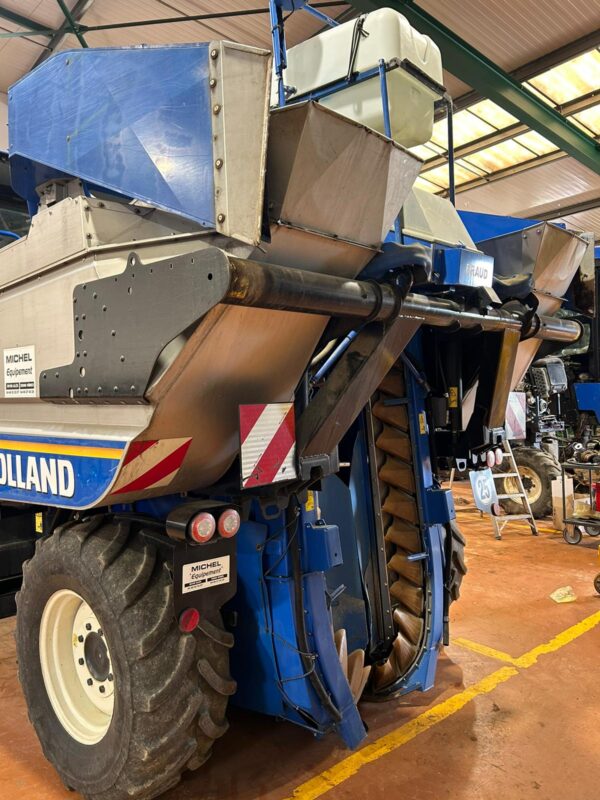 NEW HOLLAND BRAUD 8030L