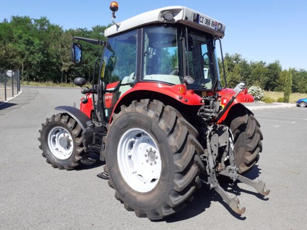 MASSEY FERGUSON 5610 DYNA-4