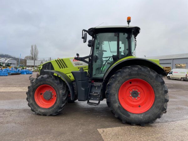 Claas ARION 620 CIS – 150 CH