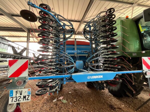 4fe34d20-4550-4d8e-91da-3bf5a4eec656 LEMKEN SOLITAIR 25 + ZIRKON
