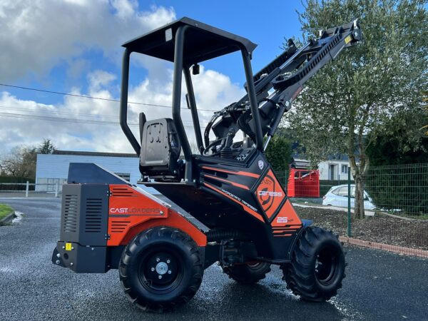CAST LOADER GENESIS 25HP