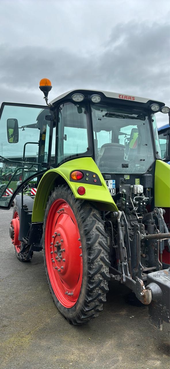 Claas ARION 410