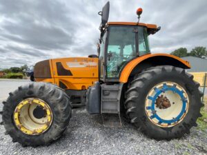 RENAULT ATLES 926 RZ – 226 CH – 2002 
