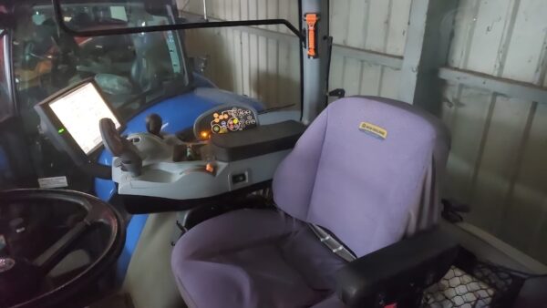NEW HOLLAND T8.360 UC – 330 CH