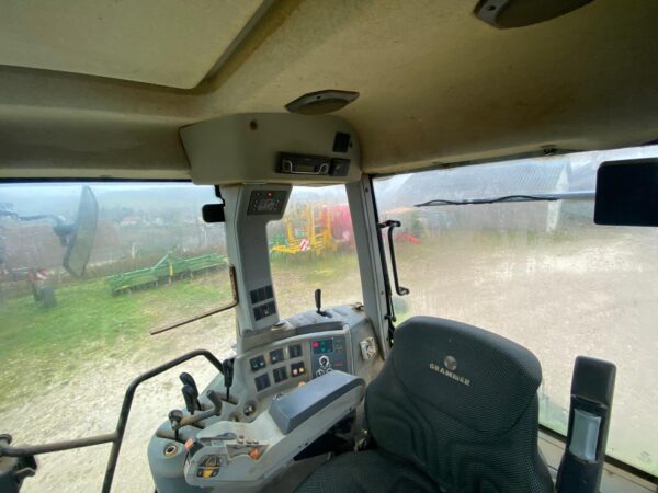 Claas AXION 820 – 190 CH