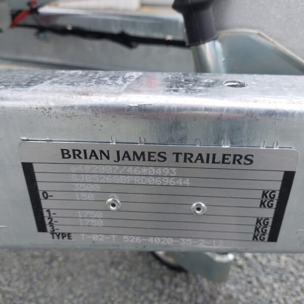 BRIAN JAMES TIPPER – BENNE BASCULANTE – 4,00 m × 2,00 m 