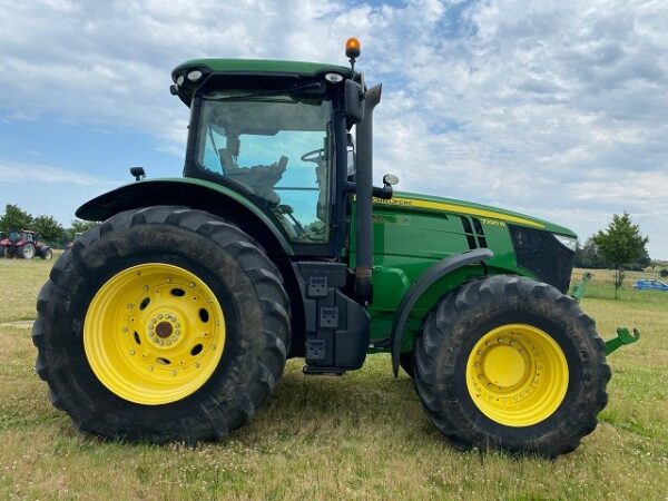 JOHN DEERE 7290R – 290 CH