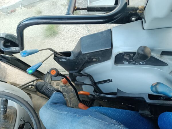 NEW HOLLAND T4.75N