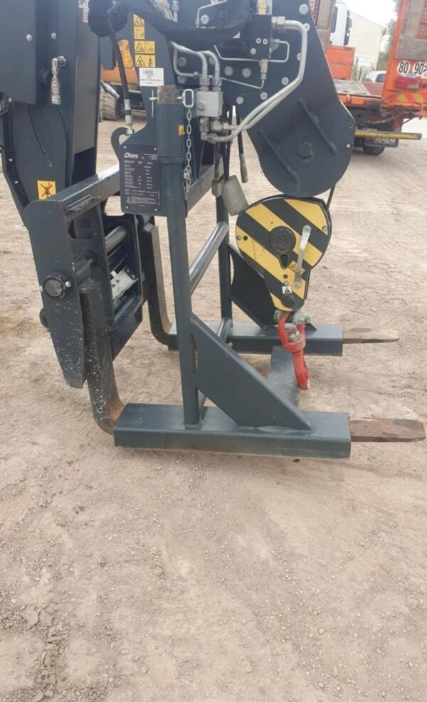 CHARIOT TÉLESCOPIQUE ROTATIF MAGNI RTH 6.25