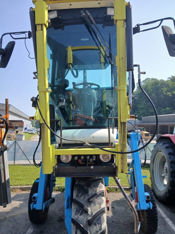 TRACTEUR ENJAMBEUR BOBARD POLYDRO
