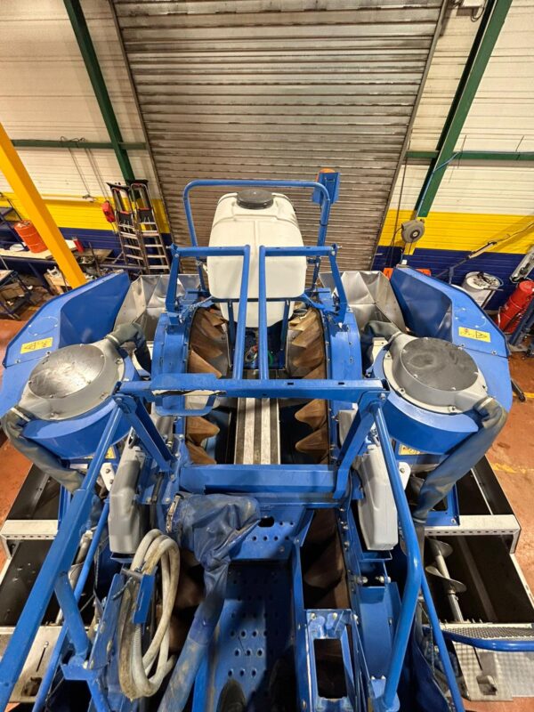 NEW HOLLAND BRAUD 8030L