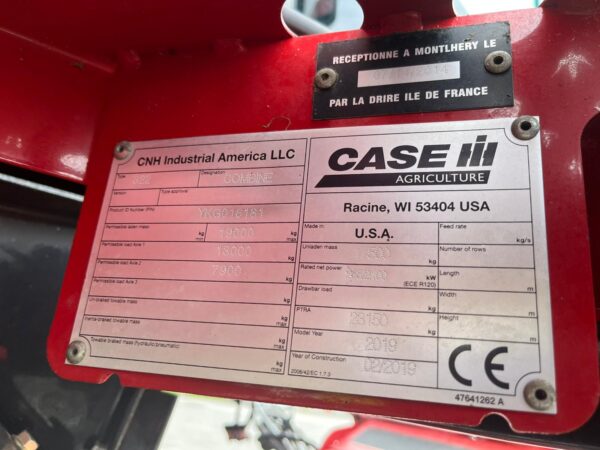 Moissonneuse batteuse Case IH 6140 - Coupe 7,00 m