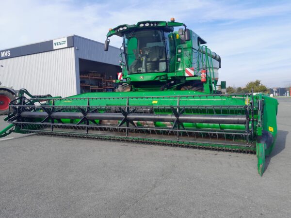 Moissonneuse batteuse JOHN DEERE S770i – Coupe : 9,00 m