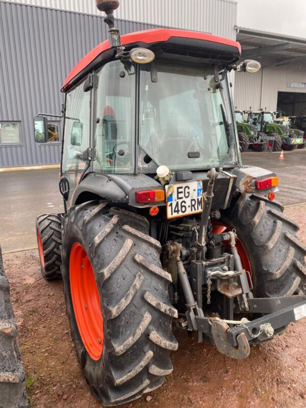 KUBOTA M8540 NARROW – SANS RELEVAGE AVANT