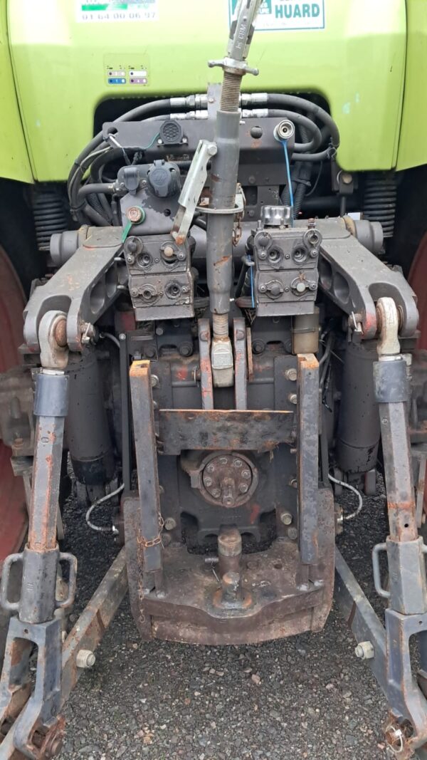 Claas AXION 820 CEBIS – 200 CH