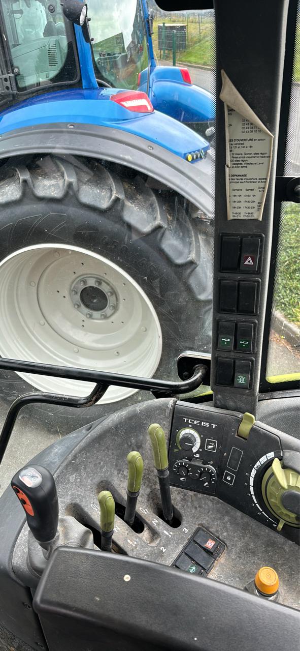 Claas ARION 410