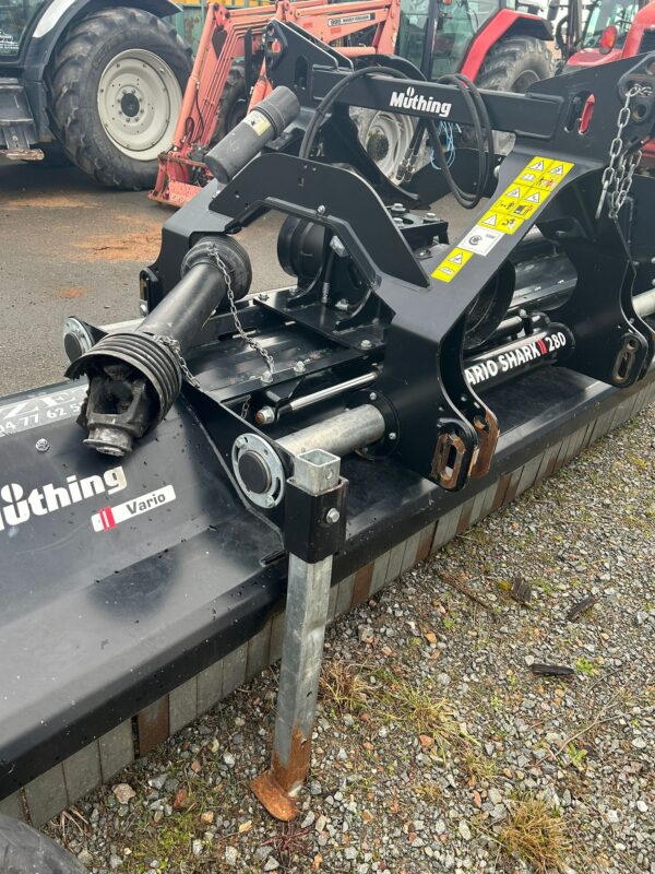 Broyeur agricole MÜTHING MU-Vario-Shark 280