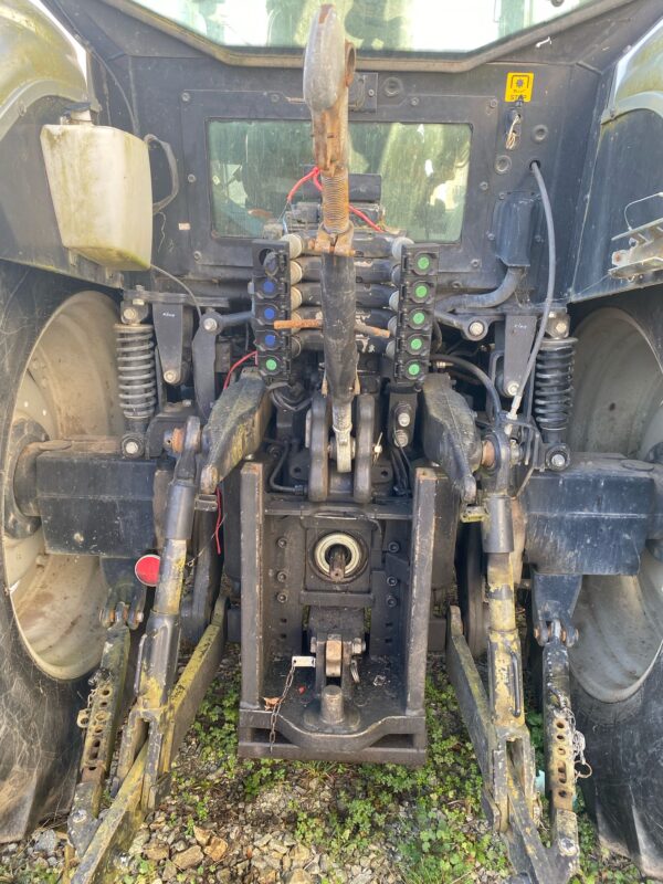 VALTRA N142 DIRECT – 140 CH – 2011 