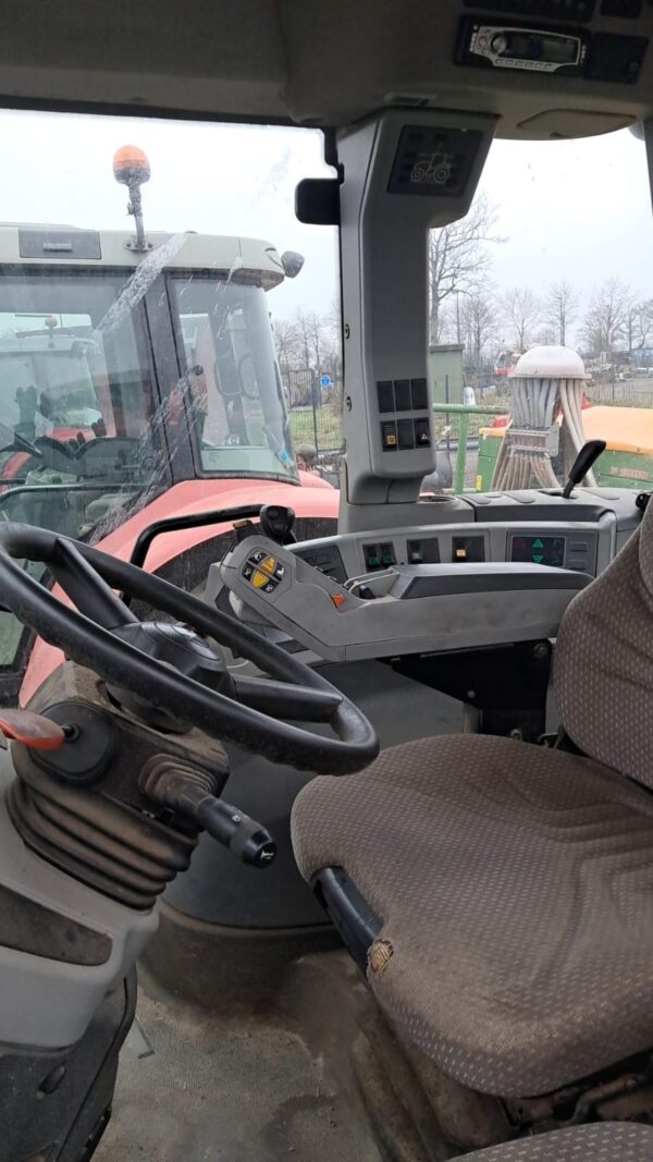 Claas AXION 820 CEBIS – 200 CH
