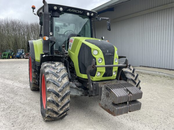 Claas ARION 520 + Bati MX – 125 CH