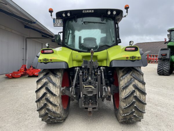 Claas ARION 520 + Bati MX – 125 CH