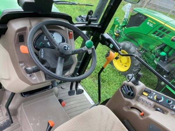 JOHN DEERE 5105GF Neuf