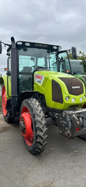 Claas ARION 410