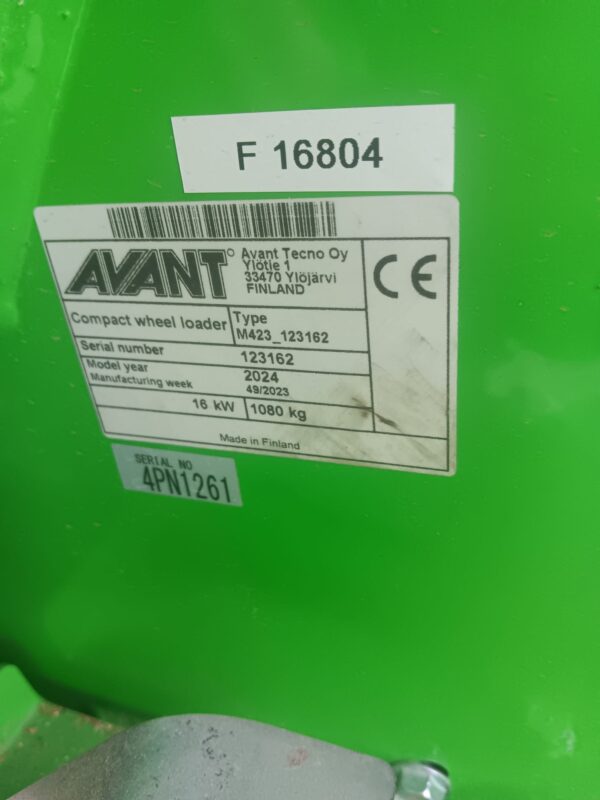 VALET DE FERME COMPACT AVANT 423