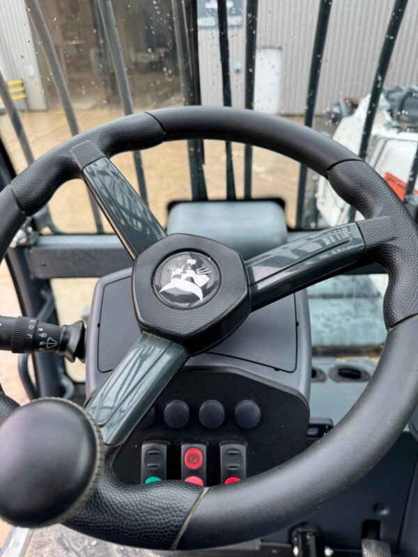 Bobcat TR50-210