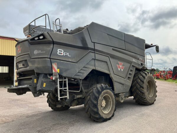 bdb9d652-7a73-4fe9-b19a-3b93f974b888 MOISSONNEUSE-BATTEUSE MASSEY FERGUSON IDEAL 8 PL 4 RM
