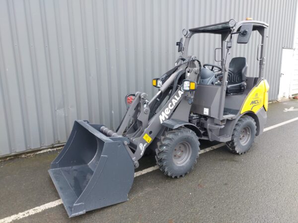 MINI CHARGEUSE MECALAC MCL2